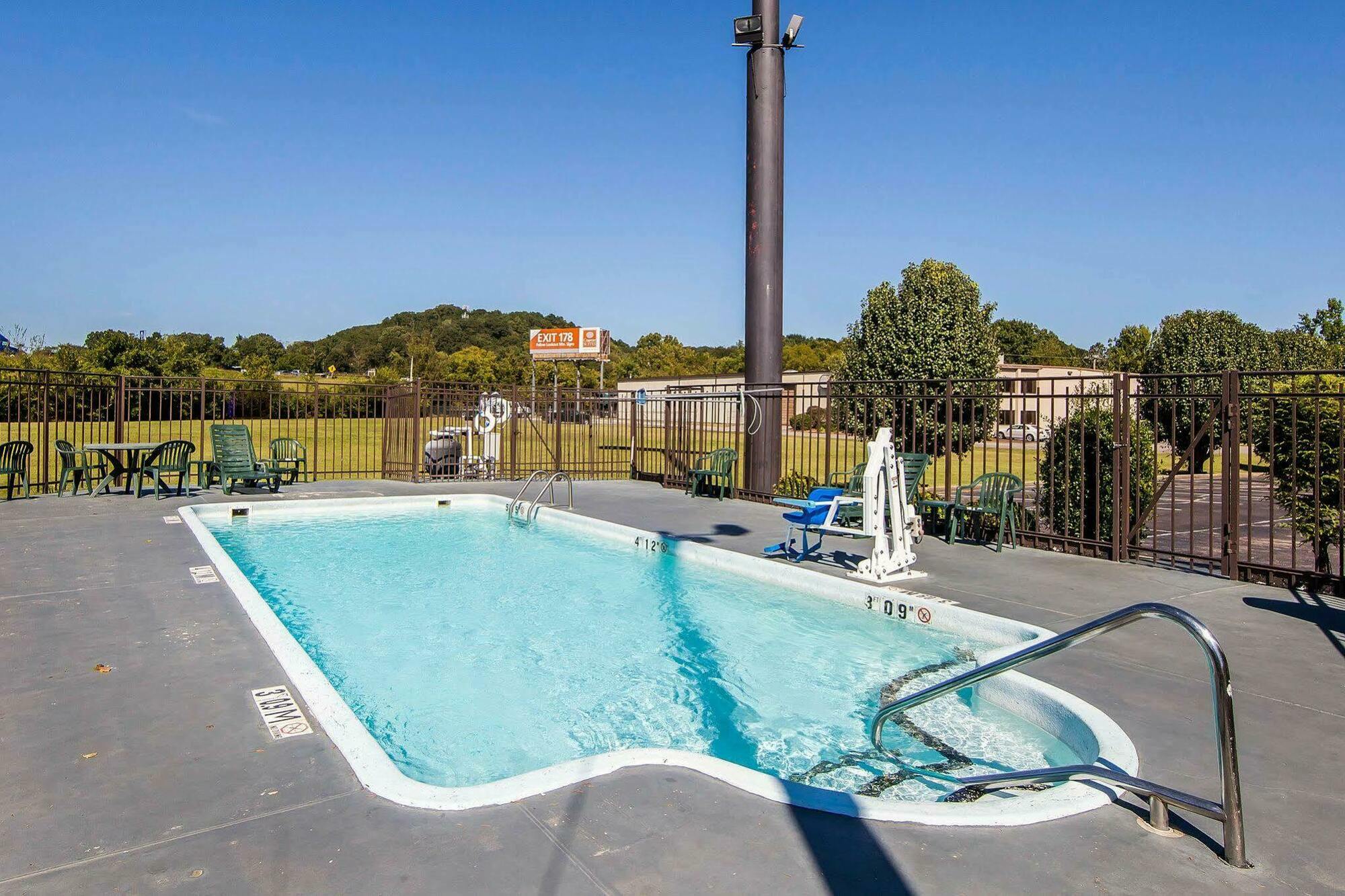 Howard Johnson By Wyndham Chattanooga Lookout Mountain I-24 Exterior foto